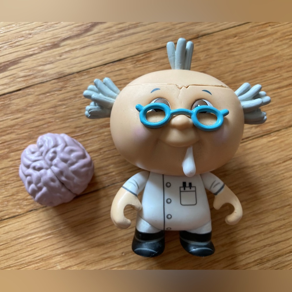🧠 Garbage Pail Kids Brainy Brian vinyl figure